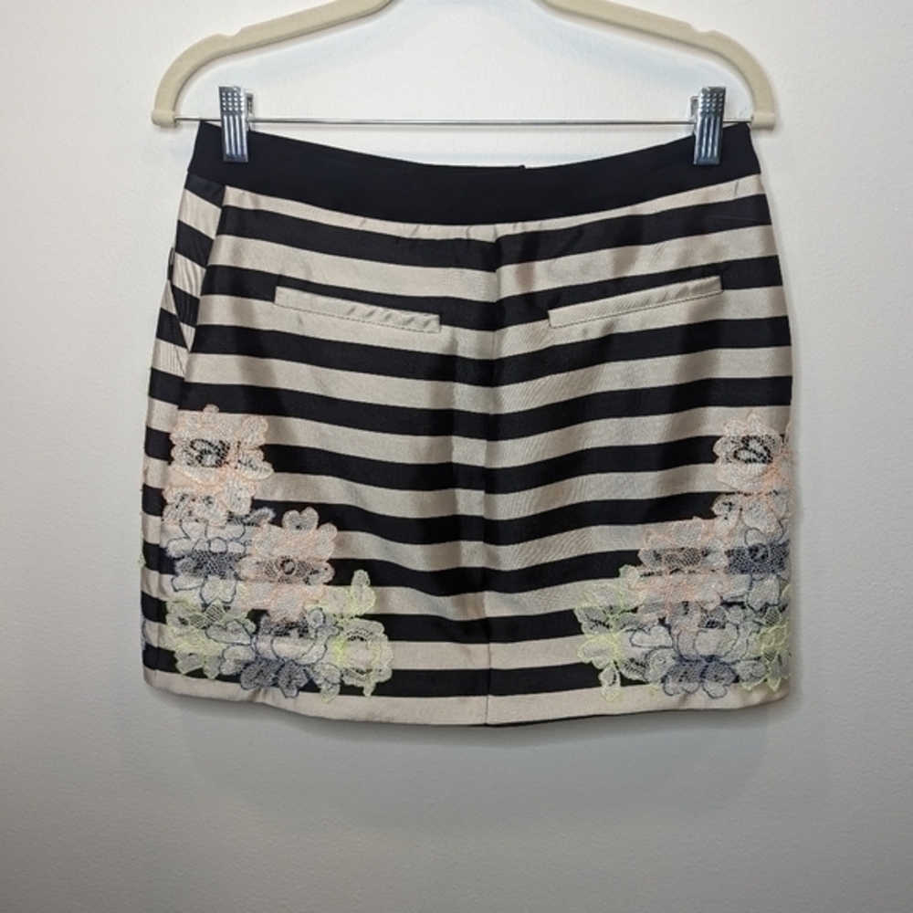 Silvian Heach NWT Stripped Mini Skirt with neon floral embroidered pattern sz XS - Picture 3 of 9